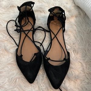 Mossimo tie up flats in black suede size 8.5